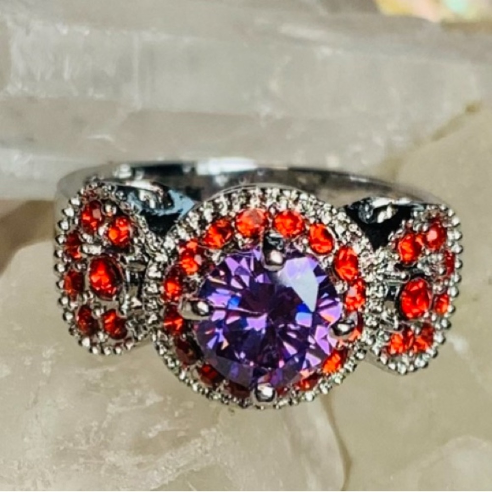 Vintage Purple and Red Gemstone Fashion Ring‎ - Picture 9 of 10